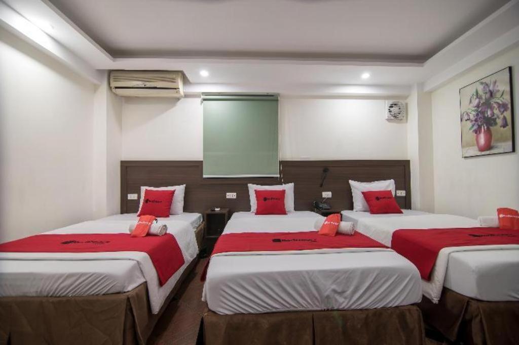 RedDoorz Ha Noi Vang Hotel Hoang Ngan Hanoi Buitenkant foto