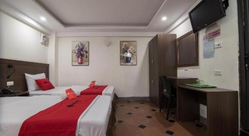 RedDoorz Ha Noi Vang Hotel Hoang Ngan Hanoi Buitenkant foto