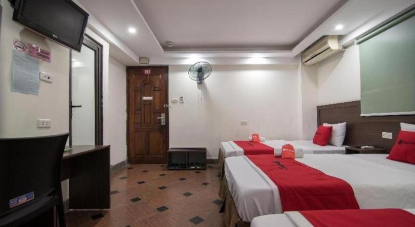 RedDoorz Ha Noi Vang Hotel Hoang Ngan Hanoi Buitenkant foto