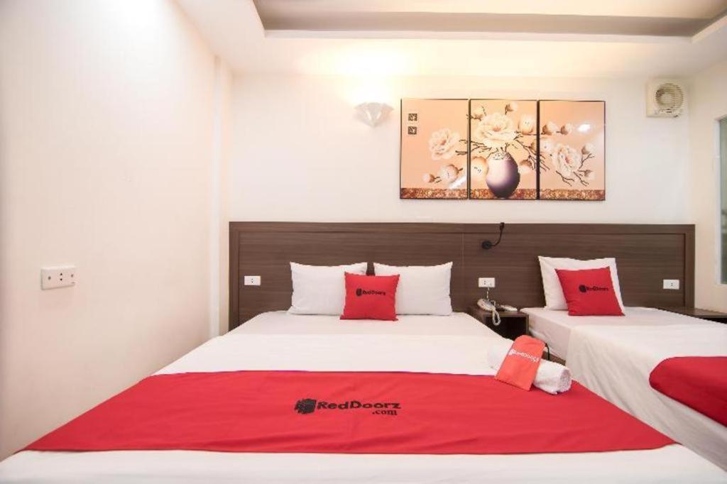 RedDoorz Ha Noi Vang Hotel Hoang Ngan Hanoi Buitenkant foto