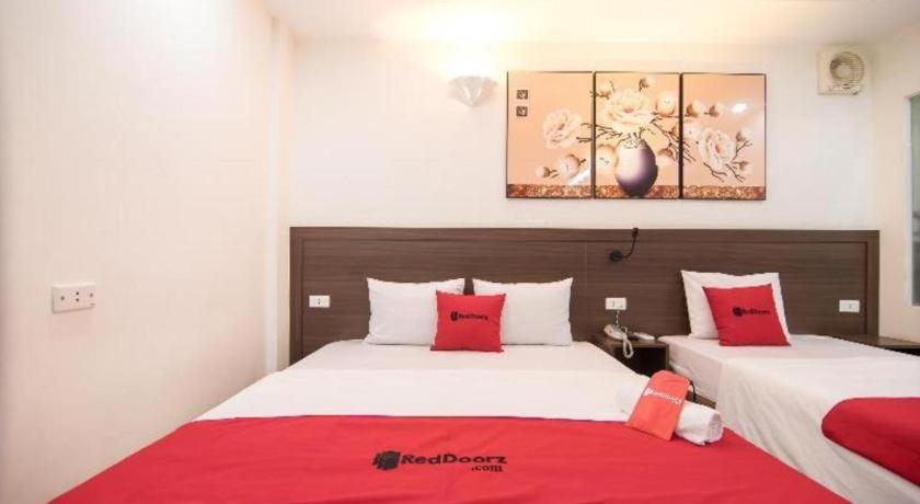 RedDoorz Ha Noi Vang Hotel Hoang Ngan Hanoi Buitenkant foto